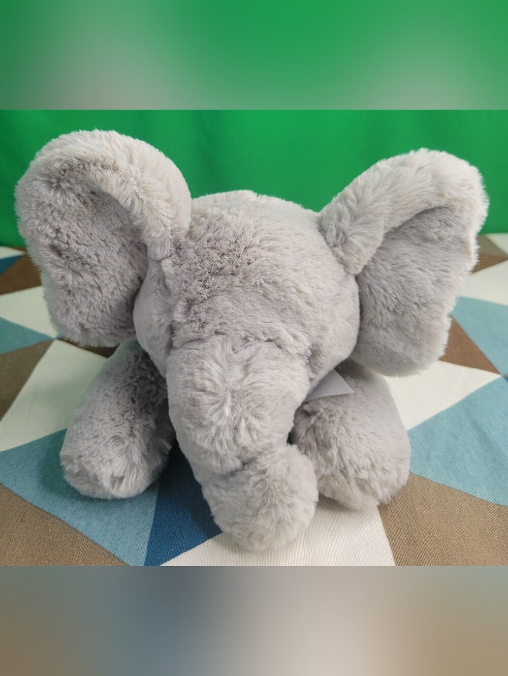 Cloud B Dream Buddies Elephant Star Projector Twilight Baby Nursery Decor Plush